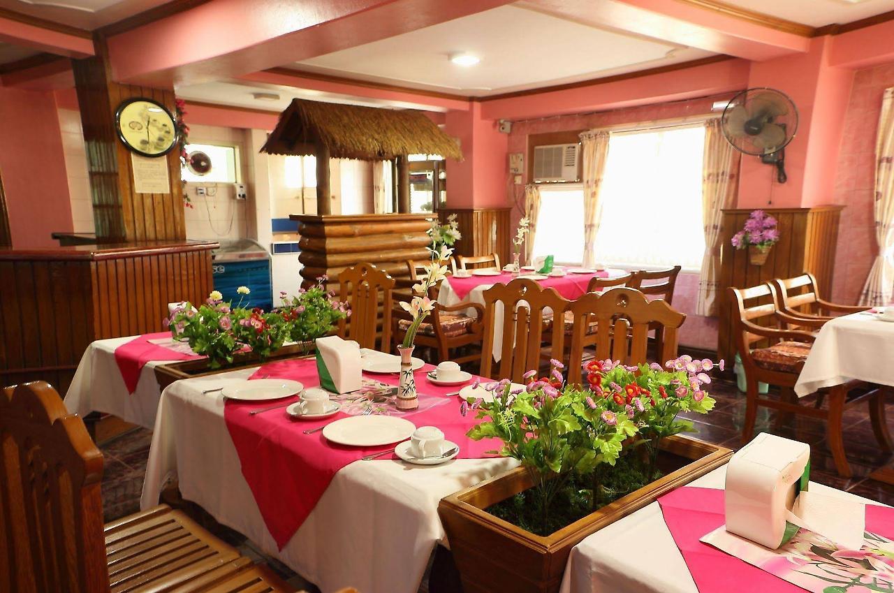 Royal City Hotel Мандалей Екстериор снимка