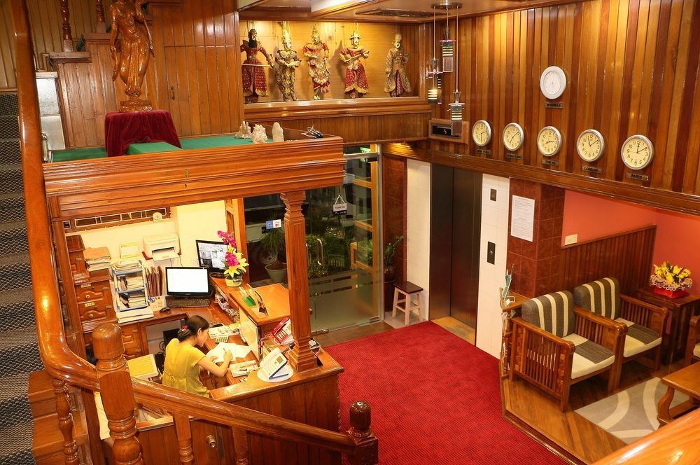 Royal City Hotel Мандалей Екстериор снимка