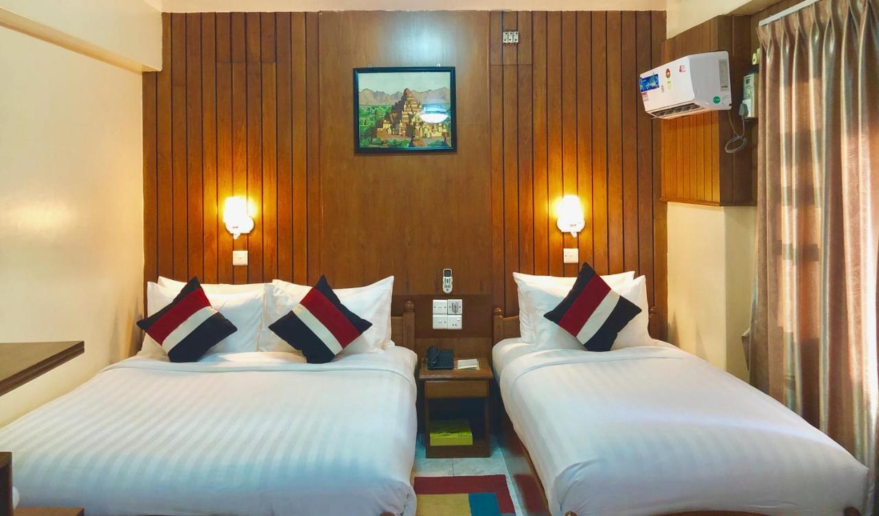 Royal City Hotel Мандалей Екстериор снимка